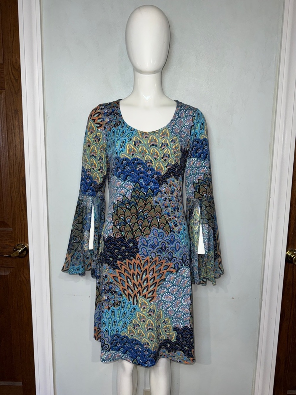 Prelude Boho Multi Colored Peacock Print Flutter Sleeve Scoop Neck Midi Dress S